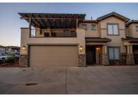 Zion Village Elements 2, Private Backyard Hot Tub - B&B Hurricane