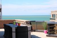 B&B De Panne - Duplex Penthouse Plaza - Bed and Breakfast De Panne