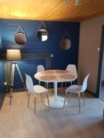 COCOON 2 PLEIN CENTRE DE BESSE wifi tv tout confort EDF INCLUS - B&B