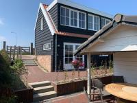 Dijkhofje, dichtbij strand, zee en meer. - Bed and Breakfast Vrouwenpolder