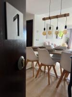 Luxury apartment with amazing view and free golf - Chambres d’hôtes Ojén