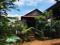 Ratanakiri Farmhouse & Trekking