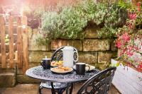 Lux Central Whitby Near Pannett Park/Cinder Trail - Ferienwohnung