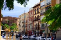 Apartamento Plaza de la Merced 4 habitaciones - B&B Málaga