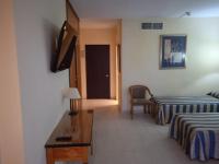 Estudio 1ª linea vista mar planta 7 PYR Fuengirola - Chambres d'hôtes Fuengirola