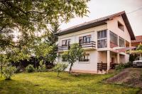 B&B Slunj - Apartments with a parking space Slunj, Plitvice - 19237 - Bed and Breakfast Slunj