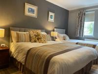 Chambre Familiale (2 Adultes + 1 Enfant)