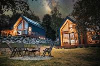 Czill-Lokum- klimatyczna chata w Beskidach z balią i sauną - B&B Maków Podhalański