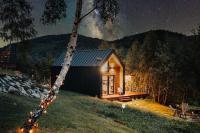 Czill-Lokum- klimatyczna chata w Beskidach z balią i sauną - Chambres d'hôtes Maków Podhalański