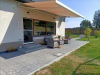 Siedlisko Dwa Żurawie - Uroczy domek nad stawem, z kominkiem, obok konie - Chambres d'hôtes Czarna Huta