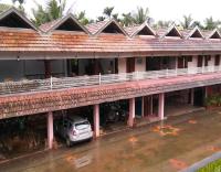 B&B Tīrthahalli - Devangi Athithya Holiday Home by StayApart - Bed and Breakfast Tīrthahalli