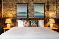 B&B Newcastle - Avoca Hotel - Bed and Breakfast Newcastle