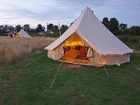 6 Guests - Bell Tent - Wood Stove - Views - Chambres d’hôtes Liverton
