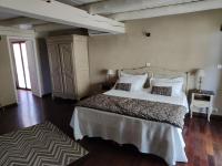 Superior King Suite