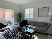 B&B Los Ángeles - 4BR Townhouse in Mid City - Bed and Breakfast Los Ángeles