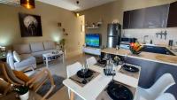 B&B Larnaka - Paramount Gardens Resorts C202 - Bed and Breakfast Larnaka