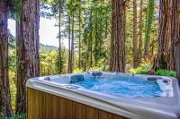 Sunrise Mountain Retreat - B&B Cazadero