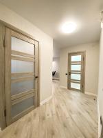 Стильні апартаменти в самому Центрі біля Корпусного саду - Мережа HELEN - Bed and Breakfast Poltava