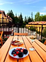 Alojamiento Rural Los Hacheros - B&B Tragacete