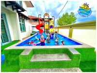Private Water Park at Cozy House HS Sweet Homestay - Ferienwohnung Cukai