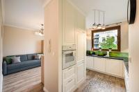 Prestige Verdant Apartment by BookingHost - Ferienwohnung Warschau
