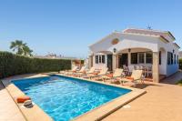 B&B Cala en Bosch - Villa Angelas by Villa Plus - Bed and Breakfast Cala en Bosch