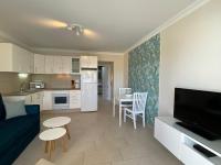Apartamento con vistas a la piscina 