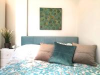 B&B Salónica - Emerald Mini Suite:Your deluxe studio in Kalamaria - Bed and Breakfast Salónica