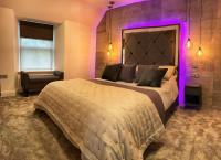 Laburnam Villa - Luxury 4 bedroom accommodation in the heart of Killin - Bed and Breakfast