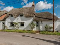 B&B Farnham - Eton Cottage - Bed and Breakfast Farnham