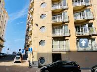 Be at Sea in Ostend all-in luxury apartment , outdoor pool, side seaview - B&B