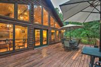 Waterfront Lake Dardanelle Home with Dock and Fire Pit - Chambres d’hôtes Scranton