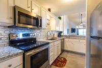 B 59-11 Beautiful 3BD 3BA Condo-Community Resort Amenities - B&B Branson