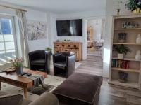 Wohlfühl-Appartement Bergsee FAMILY - am Wildsee - SUP und Schlitten for free - B&B Seefeld in Tirol