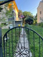 B&B Dedinje - Marakana Apartment-free parking space 2 - Bed and Breakfast Dedinje