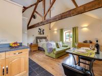 B&B Burlton - The Dairy - Uk10957 - Bed and Breakfast Burlton