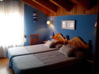 Zweibettzimmer mit eigenem Bad