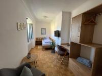 Single Room with Shower