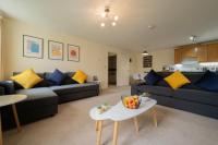 B&B Lichfield - Luxury 2-bedroom 2-bathroom city centre apartment - Bed and Breakfast Lichfield