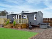 B&B Dubton - The Shepherds Hut - Bed and Breakfast Dubton