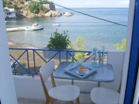 Alkistis Cozy By The Beach Apt In Ikaria Island, Therma 1st Floor - Ferienwohnung Agios Kirykos