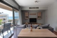 Sea view apartment in Alimos region (D4) - B&B Atene