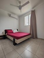 Rayon de soleil 1 chambre bas de villa - B&B
