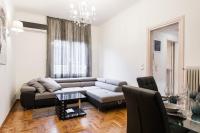 Plaka's Arch Studio - B&B Atenas
