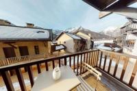 Bright 30 M With Balcony Center Villa - Ferienwohnung