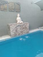 Apart hotel protomy tenemos piscina climatizada - B&B Villa Luzuriaga