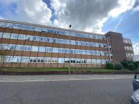Stylish 2 bed flat in Basingstoke By 20Property Stays Short Lets & Serviced Accommodation - Ferienwohnung Basingstoke