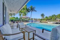 B&B Deerfield Beach - 6 Bedroom Waterfront Villa Heated Pool, Game Room - Bed and Breakfast Deerfield Beach