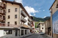 HelloChalet - Maison Maquignaz with boot-warmer, 100m skibus - B&B Valtournenche