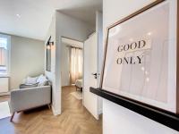 AppartChic - appartement standing - plein Centre & Parking privé - B&B